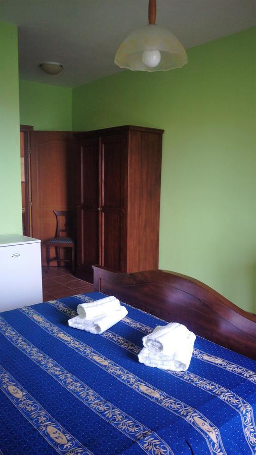 Filosxenia Roxani Country House Hotel มาโรเนีย ภายนอก รูปภาพ