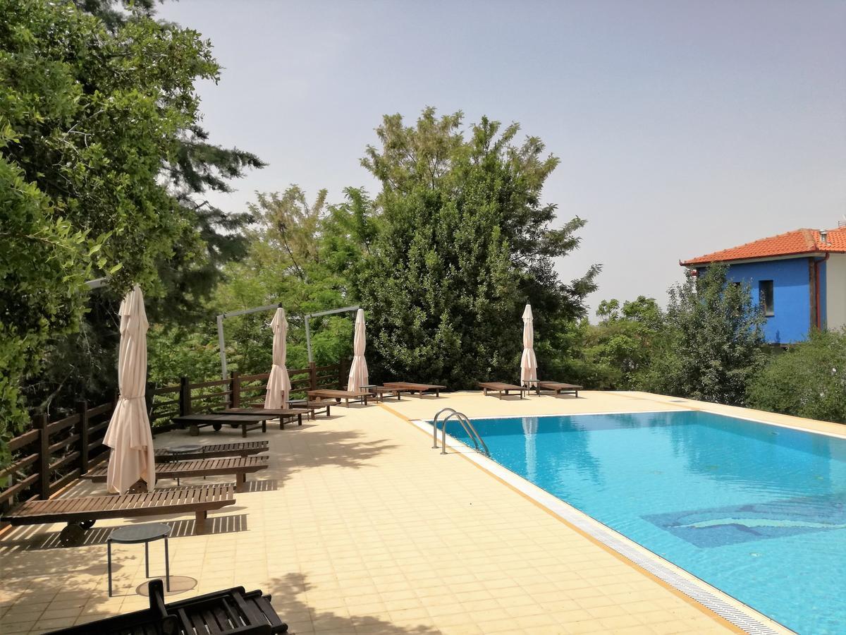 Filosxenia Roxani Country House Hotel มาโรเนีย ภายนอก รูปภาพ