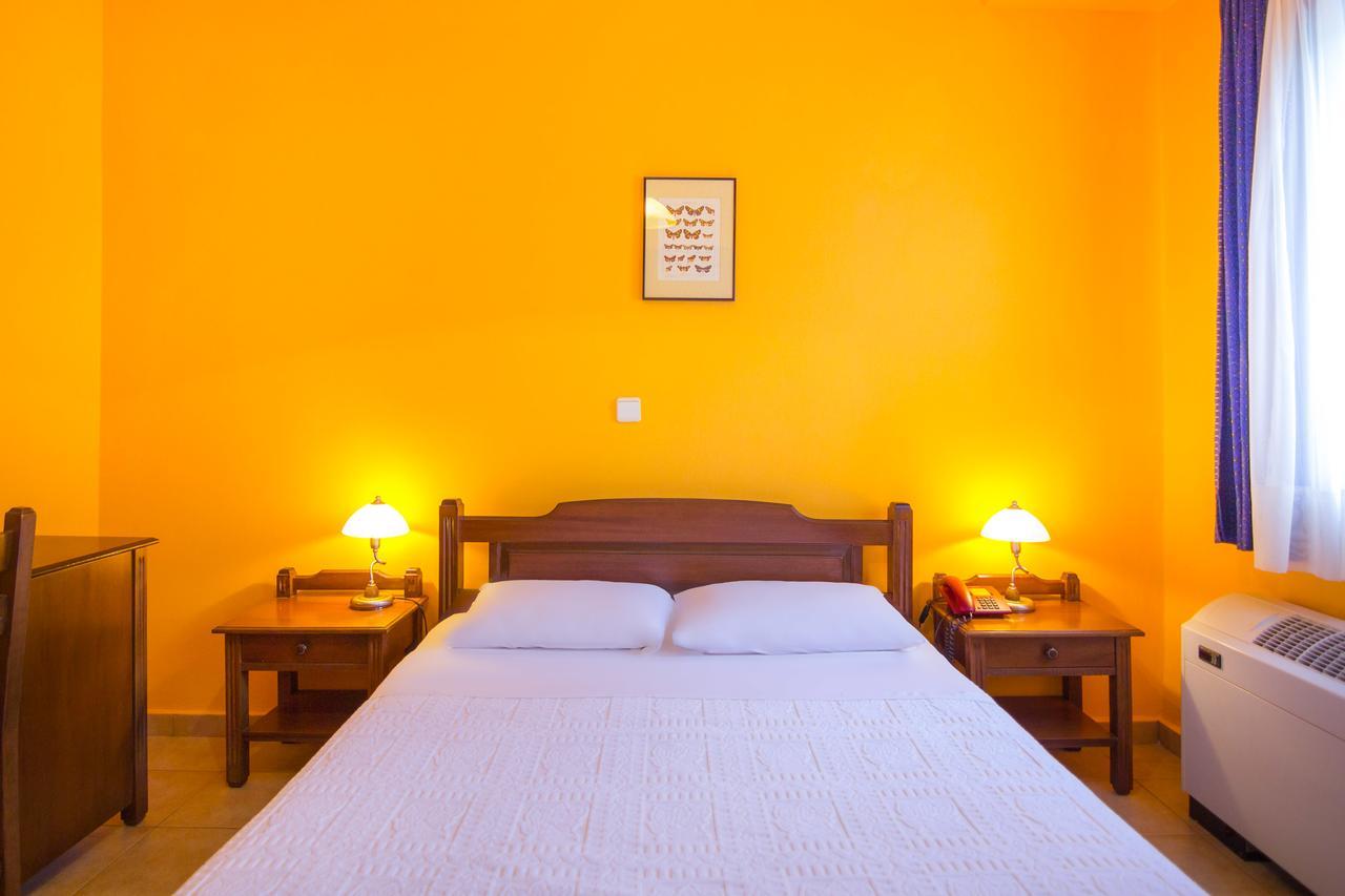 Filosxenia Roxani Country House Hotel มาโรเนีย ภายนอก รูปภาพ