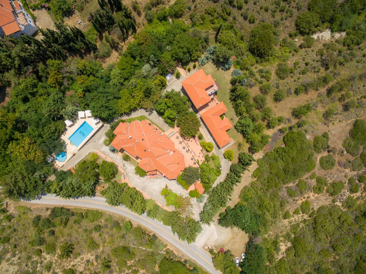Filosxenia Roxani Country House Hotel มาโรเนีย ภายนอก รูปภาพ
