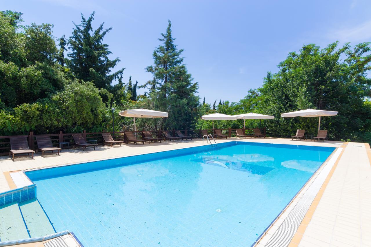 Filosxenia Roxani Country House Hotel มาโรเนีย ภายนอก รูปภาพ