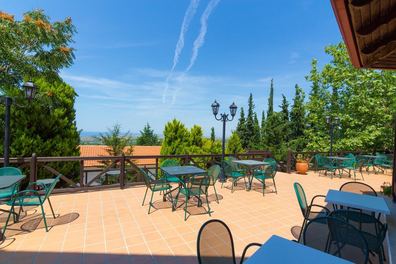 Filosxenia Roxani Country House Hotel มาโรเนีย ภายนอก รูปภาพ